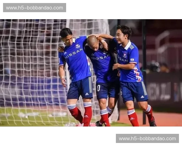 鹿岛鹿角vs东京FC：一场关乎荣誉与梦想的蓝色德比